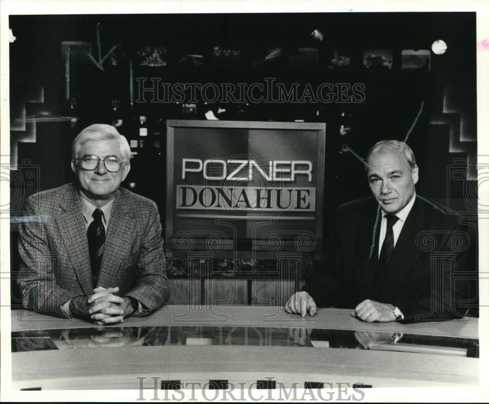 1993 CNBC television show hosts Phil Donahue and Vladimir Pozner - Historic Images