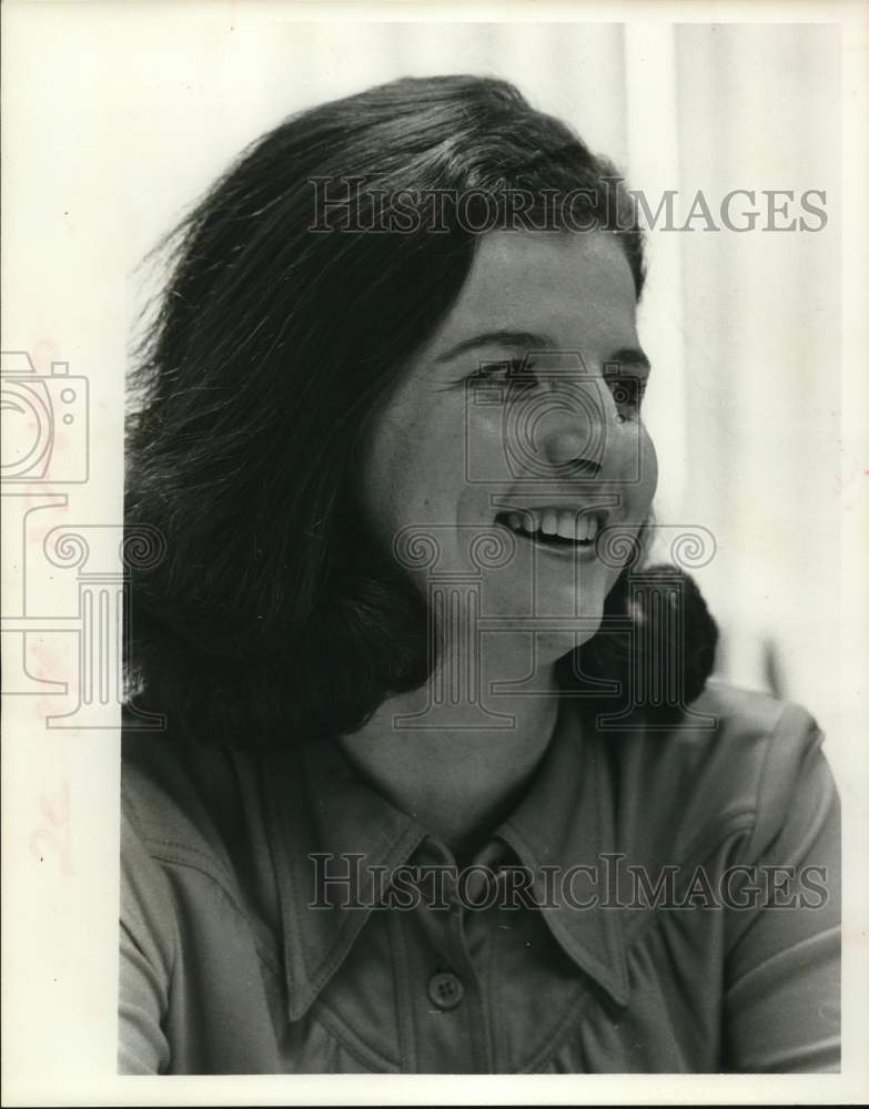 1974 Lawyer Kathleen Durckel speaks on Texas Consumer Protection Act - Historic Images