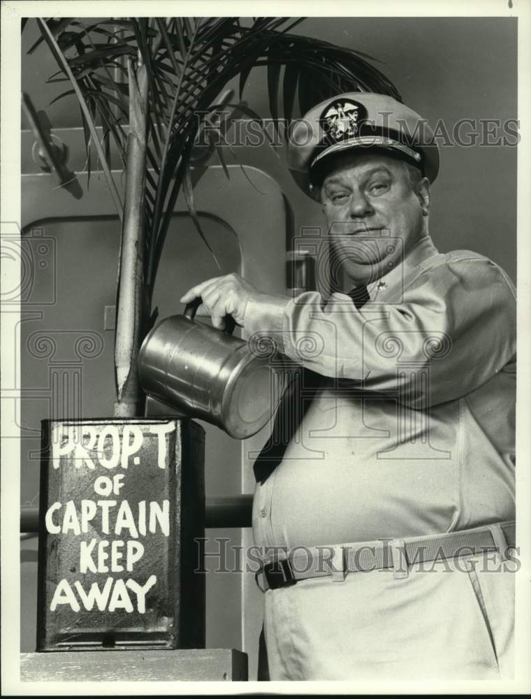 1984 Press Photo Actor Charles Durning - Historic Images