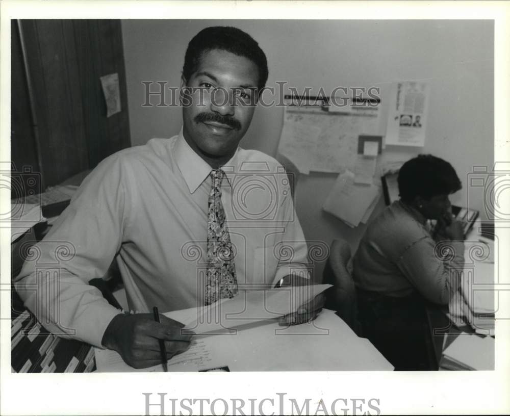 1991 Press Photo Candidate for City Council Judson Robinson III-Texas - Historic Images