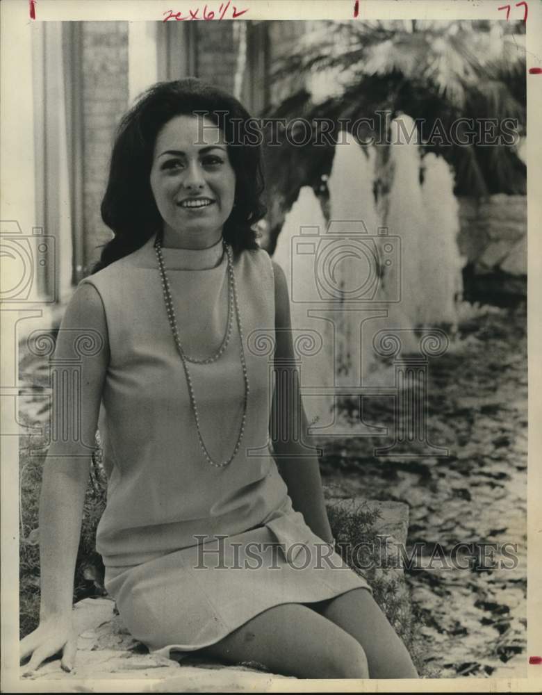 1970 Press Photo Sonia Garcia, Miss Fiestas Patrias in Houston - Historic Images