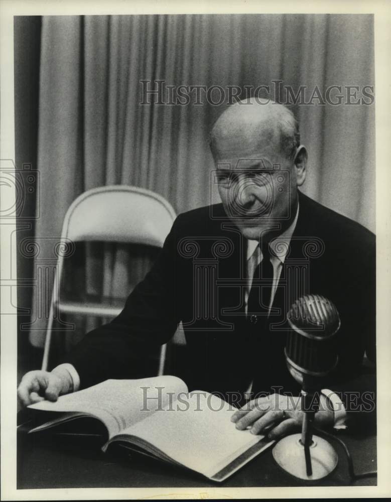 1962 Francis Robinson conducts &quot;Biographies in Music&quot; radio program-Historic Images