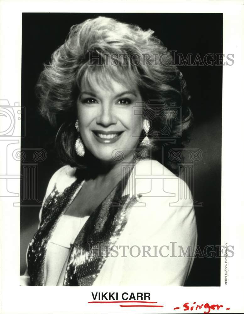 1996 Press Photo Vikki Carr, singer - Historic Images