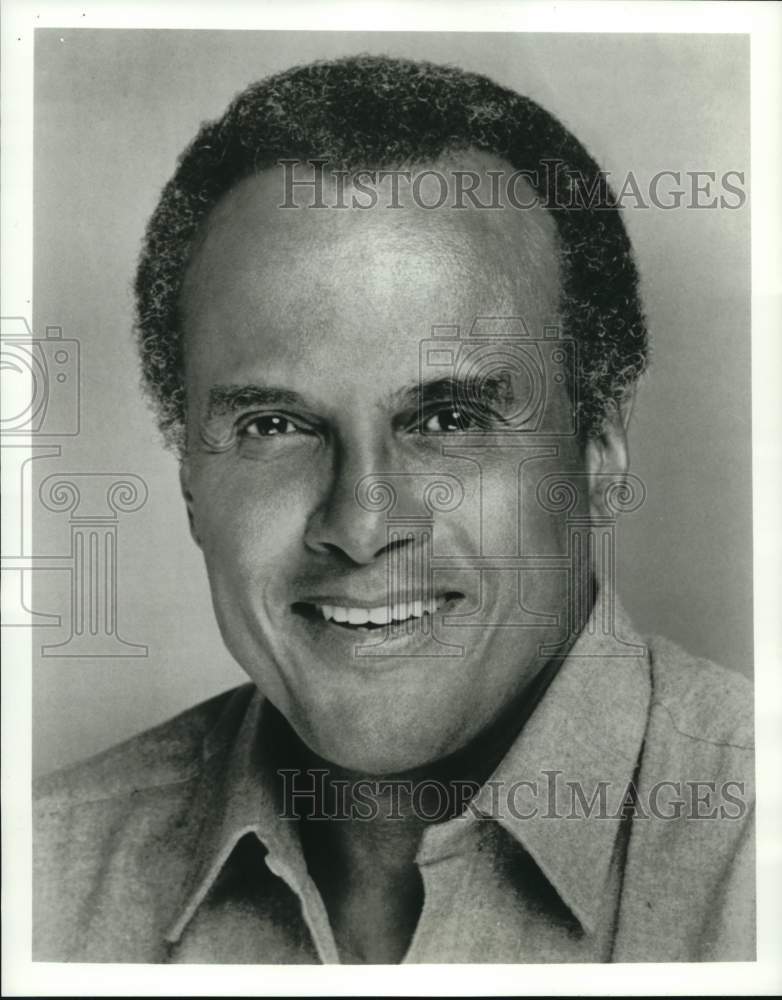 2003 Press Photo Singer Harry Belafonte - Historic Images