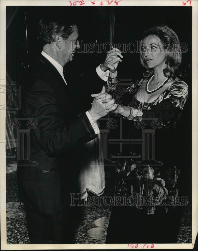 1968 Press Photo Dr. and Mrs. Louis Girard dance - home from Madrid - Historic Images