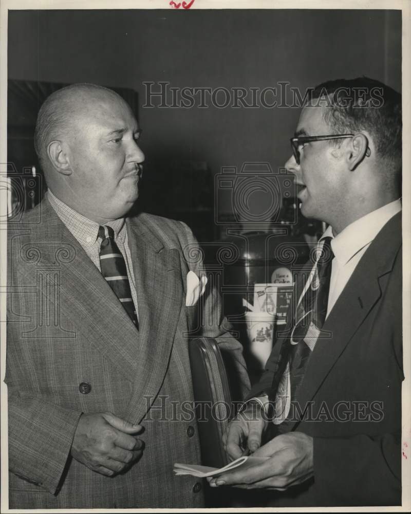 1953 Press Photo Eddie Gilmore, A.P. foreign correspondence writer - Historic Images