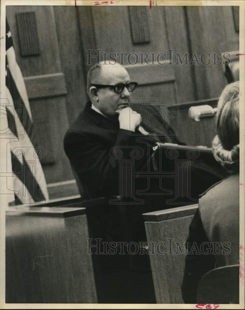 1964 Dr. Joseph D. Farrar, director of Artesia Hall, in courtroom-Historic Images