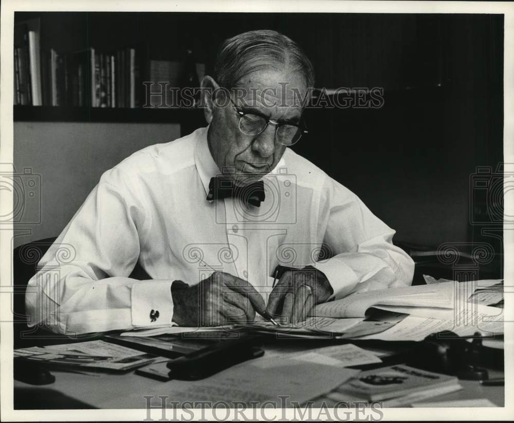 1961 Press Photo Mr. Houston Harte, publisher of 9 daily texas newspapers. - Historic Images