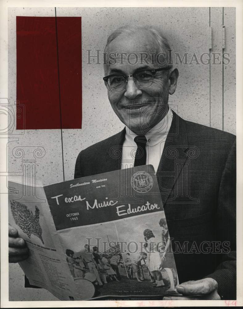 1963 Charles Lee Hill with &quot;Texas Music Educator&quot; Magazine-Historic Images