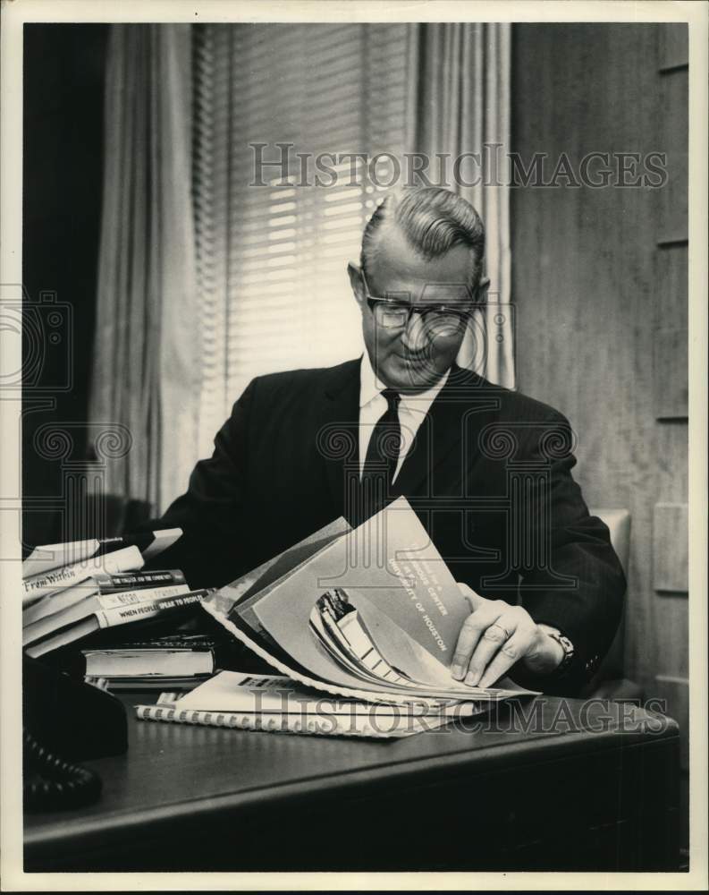 1961 Dr. Philip G Hoffman, president of University of Houston, Texas-Historic Images