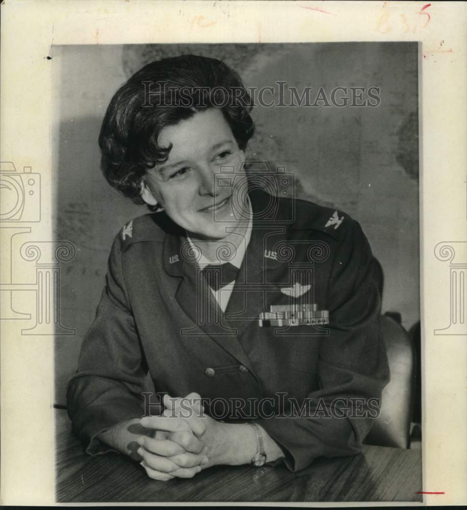 1969 Air Force Colonel Ethel Hoefly talks in New York about nurses-Historic Images