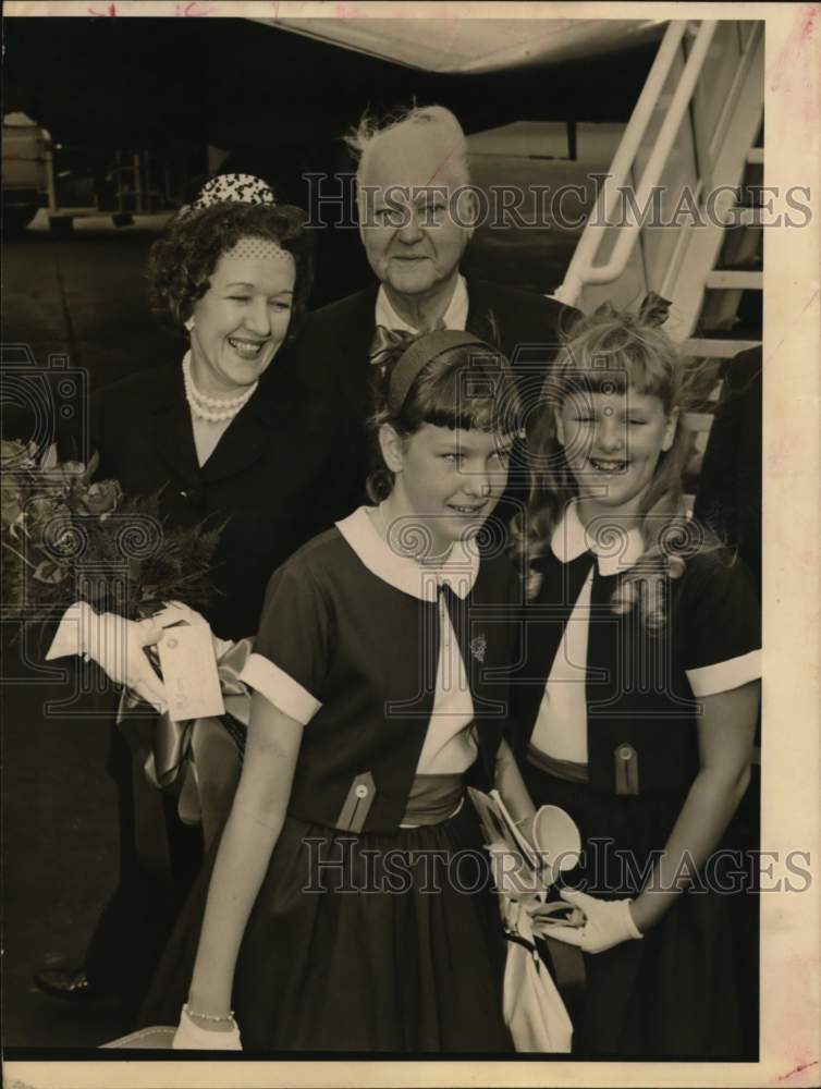 1961 Oilman H.L. Hunt and family arrive at airport-Historic Images