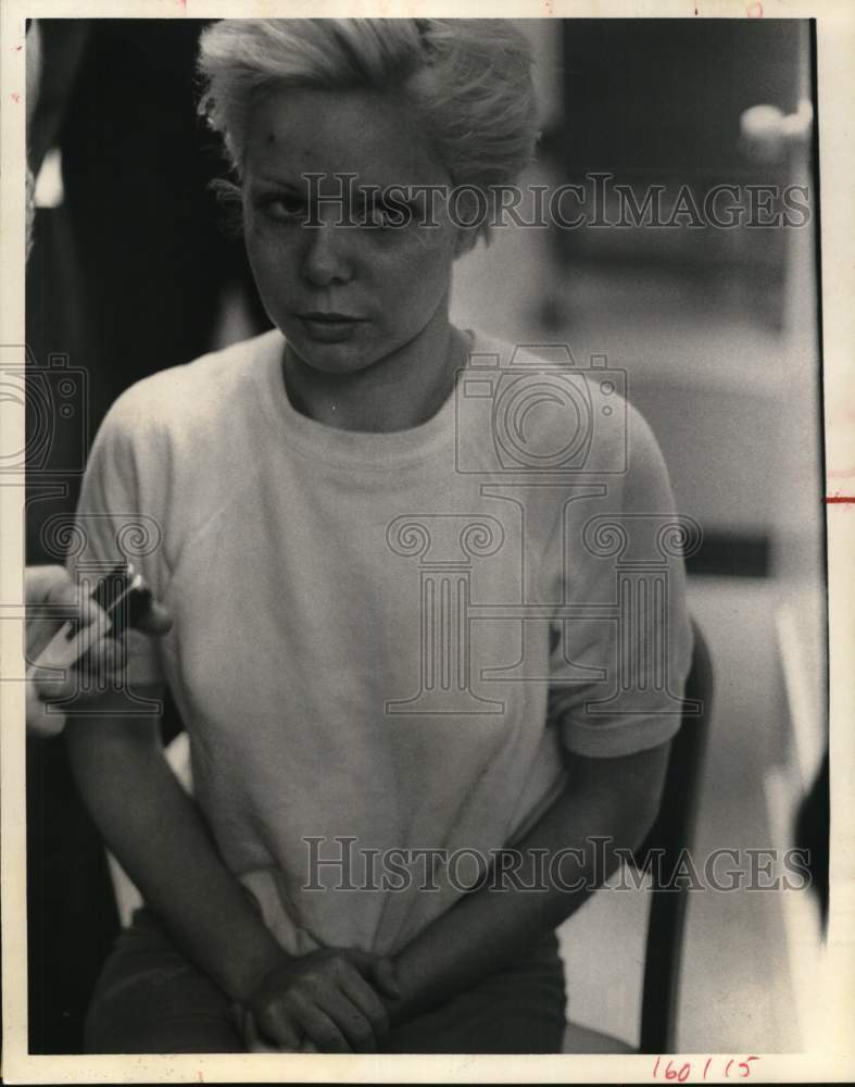 1968 Monica Isaacks, gunman's widow, talks to press-Historic Images