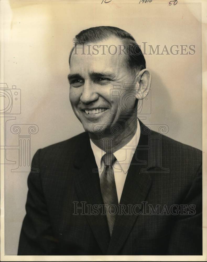 1962 Percy Isgitt, sales manager at Luke Johnson Ford, Houston-Historic Images
