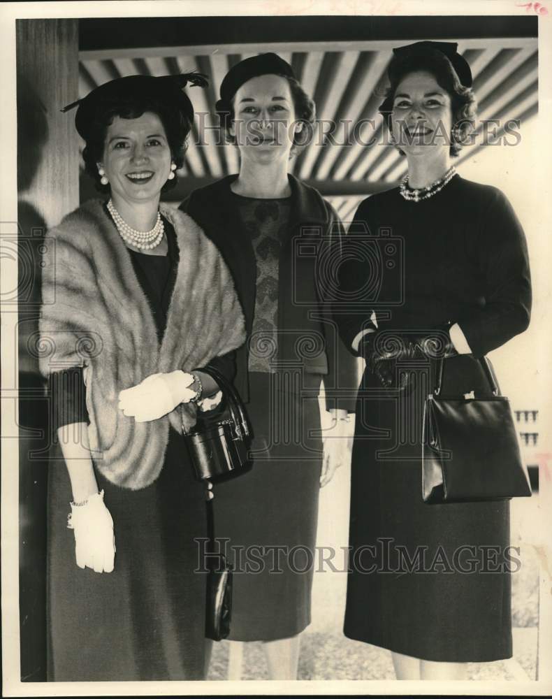1961 Sagewood Country Club style show luncheon attendees-Historic Images
