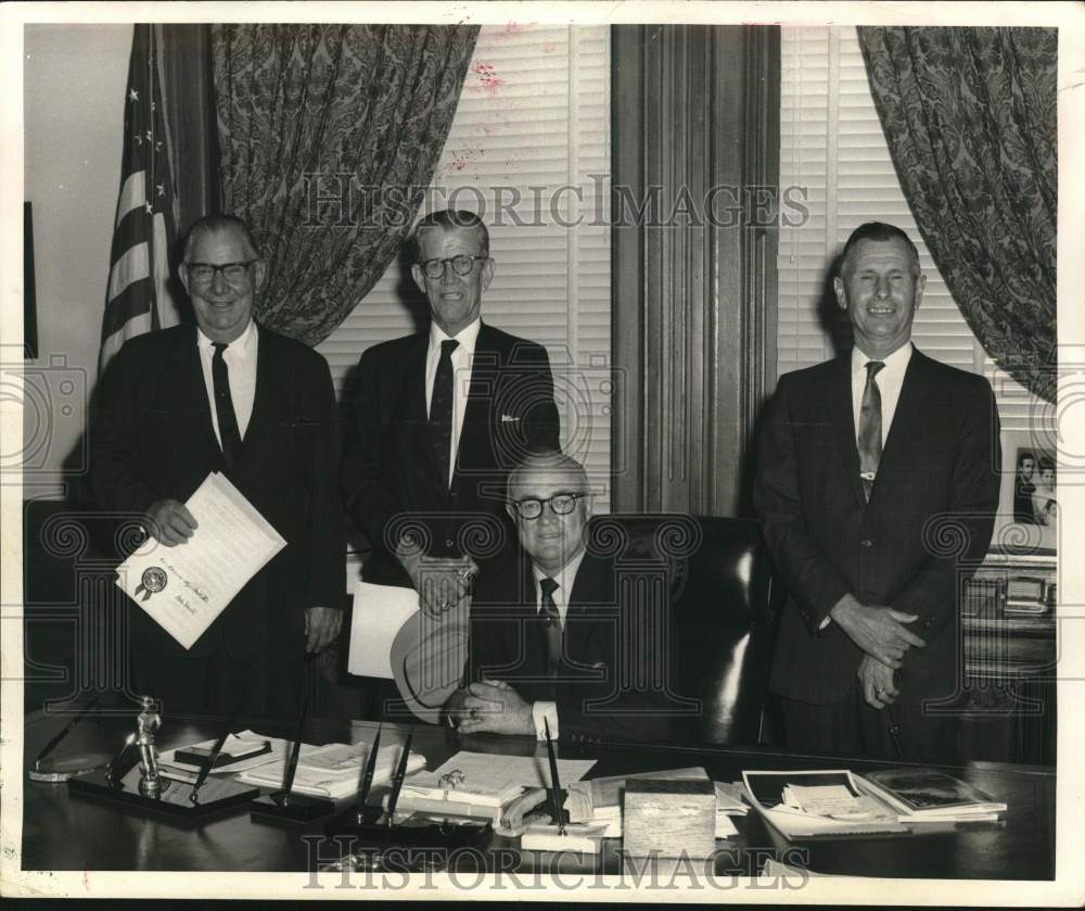 1969 Harris Co. Sheriff's Dept awarded with resolution by Gov Smith.-Historic Images
