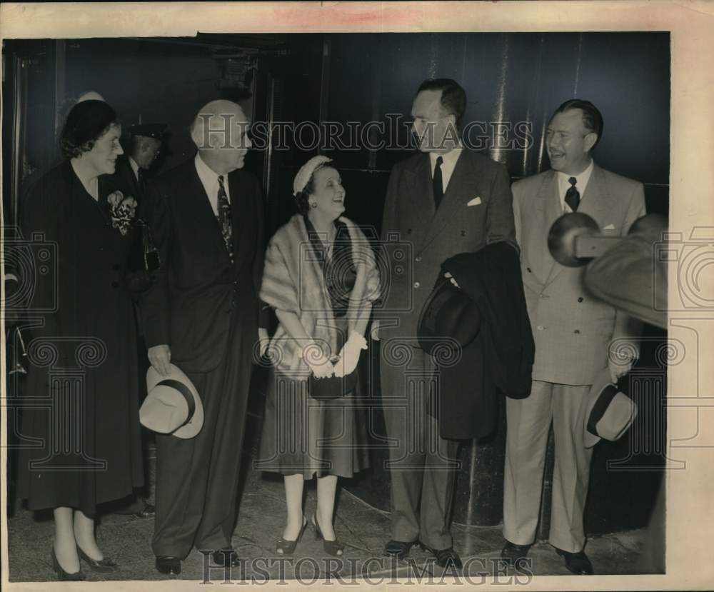 1952 The British Ambassador with group, London.-Historic Images