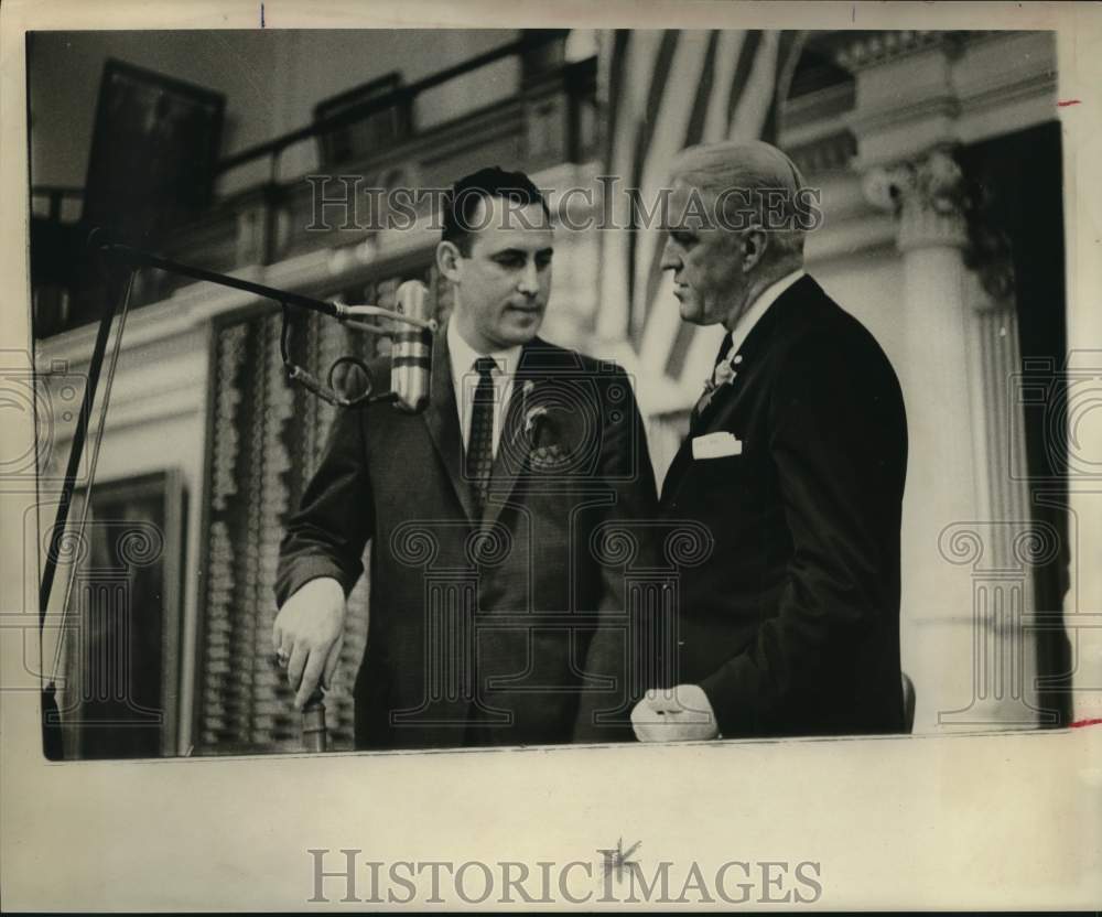 1961 Speaker of the House James Turman & Rev C. Kersey conversing.-Historic Images