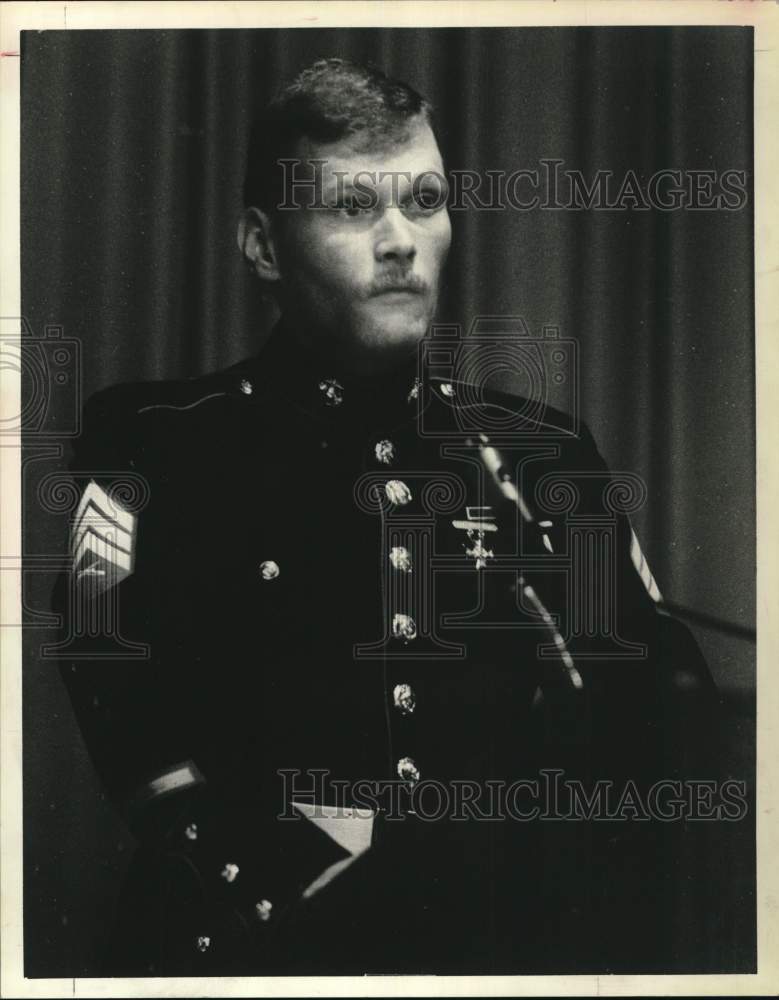 1981 Press Photo Former Iran hostage John McKeel at Dairy Products Inst, Texas- Historic Images