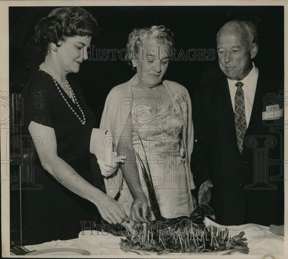 1959 Press Photo Past presidents Betty Johnston & George Sawtelle at event, TX - Historic Images