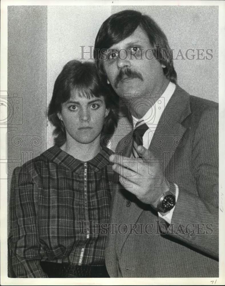 1983 Press Photo Jean Miller with her attorney David Zavoda, Texas - hcb39309 - Historic Images