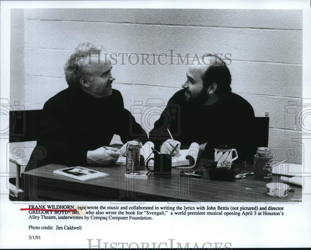 1991 Press Photo Composer Frank Wildhorn talks to Gregory Boyd in Houston - Historic Images