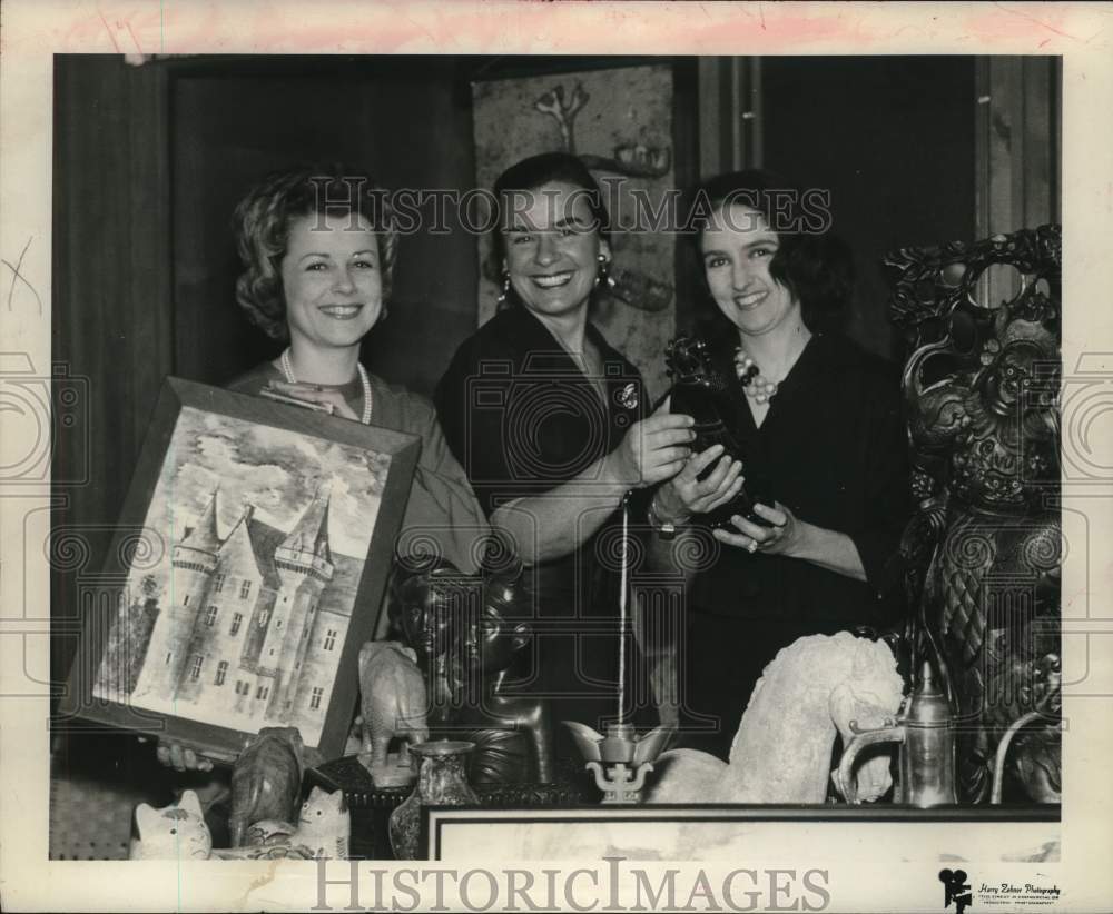 1963 Press Photo Mmes Jack Valenti, A. Ballantyne, Meredith Long at Houston Club- Historic Images