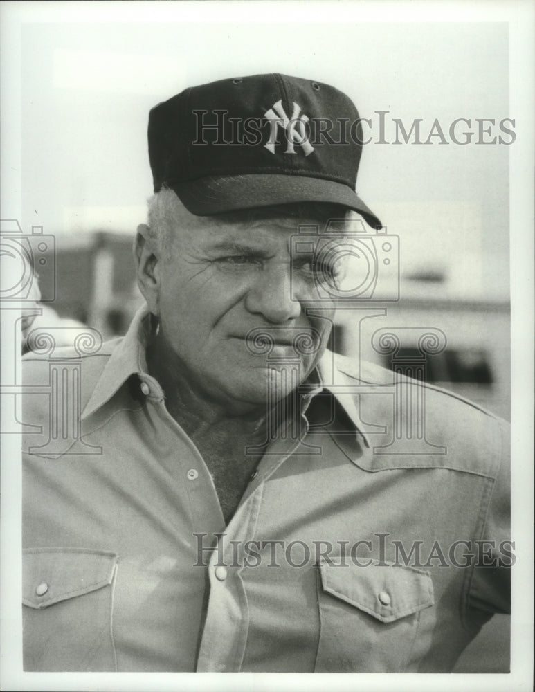 1983 Press Photo Brian Keith stars in ABC show "Hardcastle and McCormick" - Historic Images