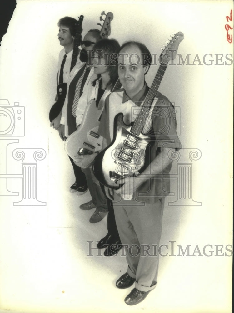 1984 Press Photo Pop music group "The Dishes" - hcp00973 - Historic Images