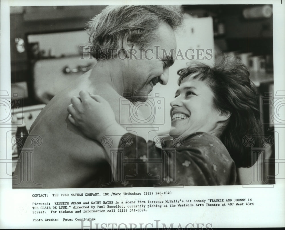1988 Actors in scene from Broadway show &quot;Frankie and Johnny....&quot; - Historic Images