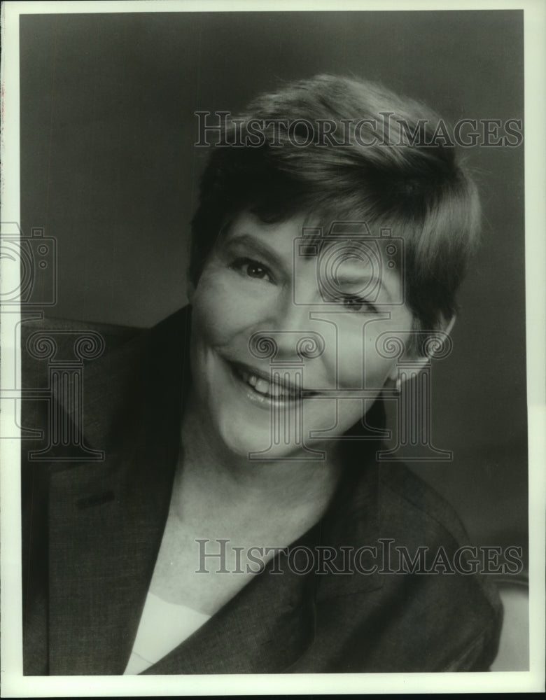 1987 Press Photo Anne Jackson stars in "Everything's Relative". - Historic Images