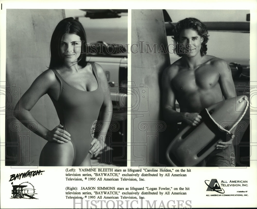 1995 Yasmine Bleeth and Jaason Simmons star in "Baywatch" - Historic Images