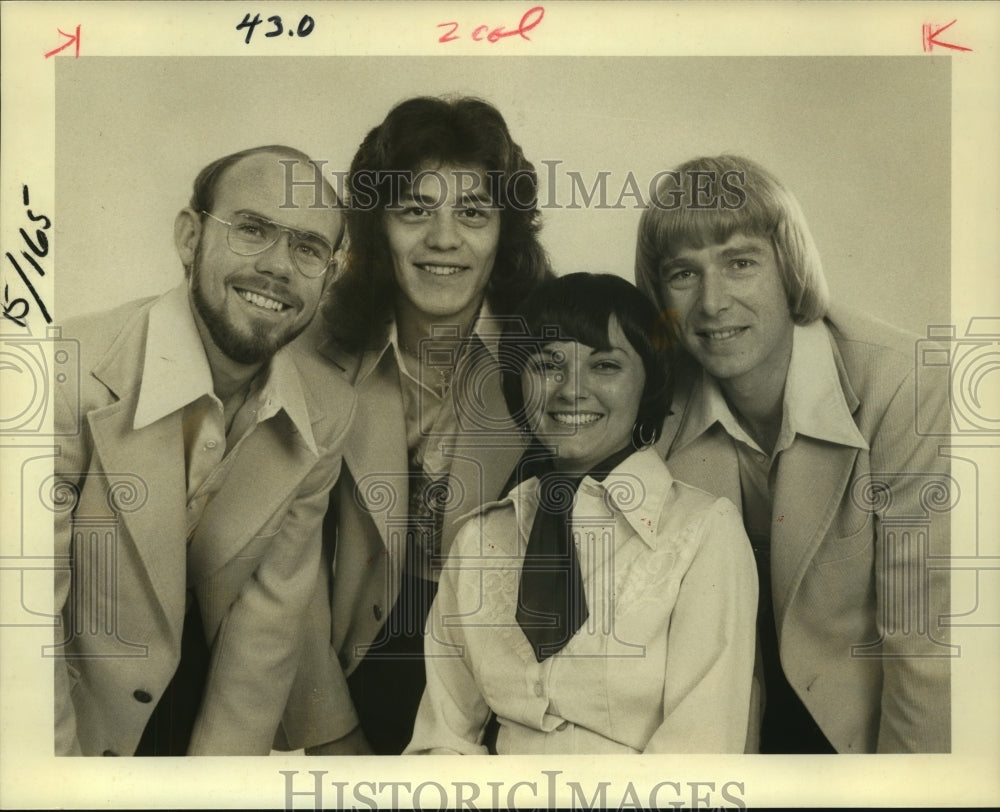 1974 Press Photo Members of the music group Colorado Gold - Historic Images