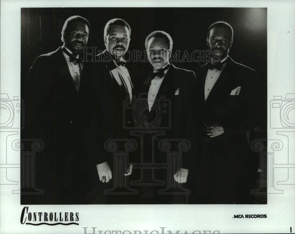 1986 Press Photo Members of pop group "Controllers". - hcp02954- Historic Images