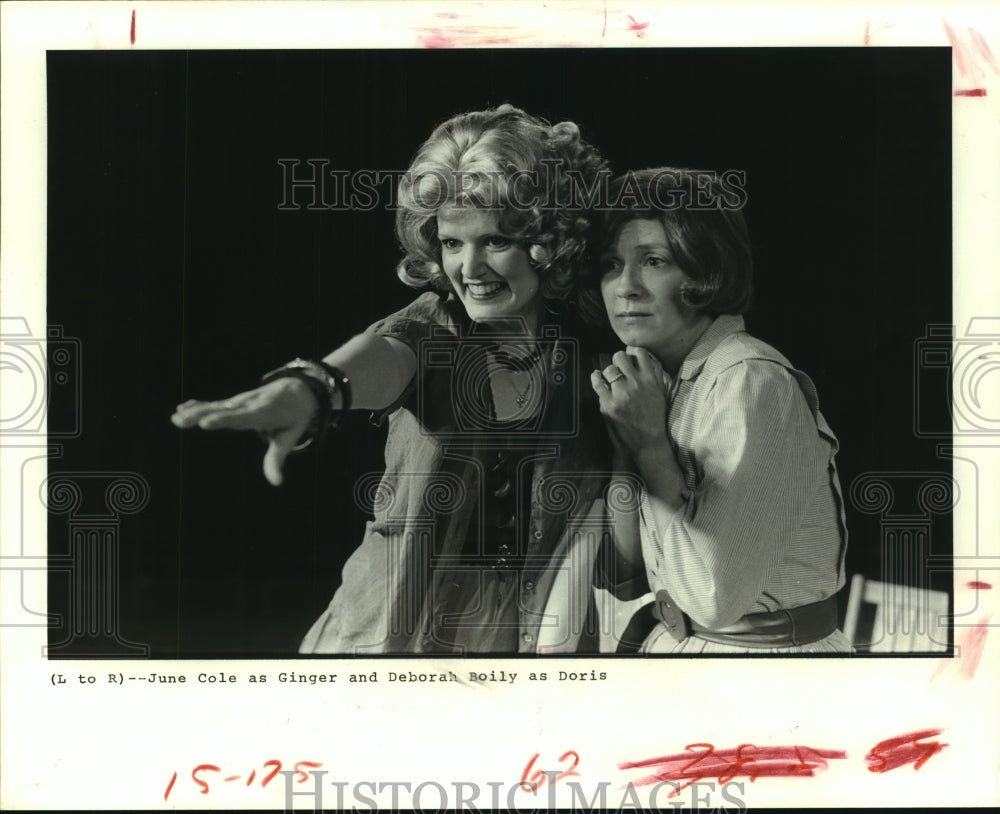 1984 Press Photo June Cole &amp; Deborah Boily at Chocolate Bayou Theater in Houston- Historic Images