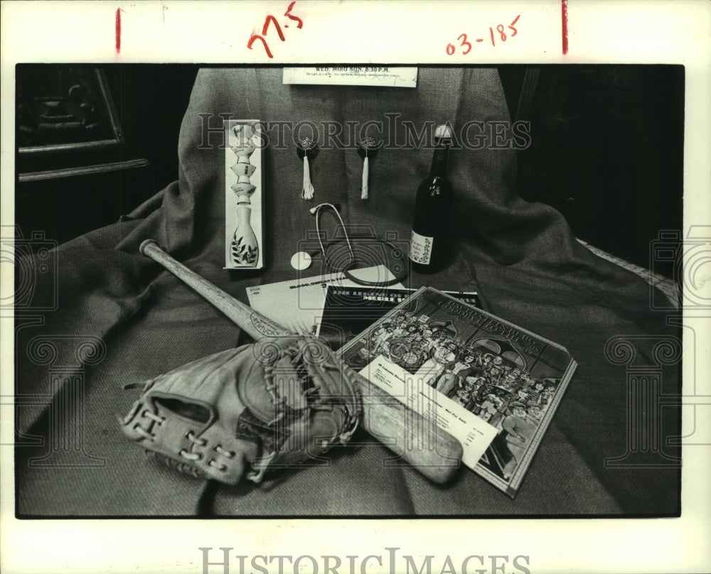 1978 Press Photo Collection of items bartered for Comedy Workshop tickets, TX- Historic Images