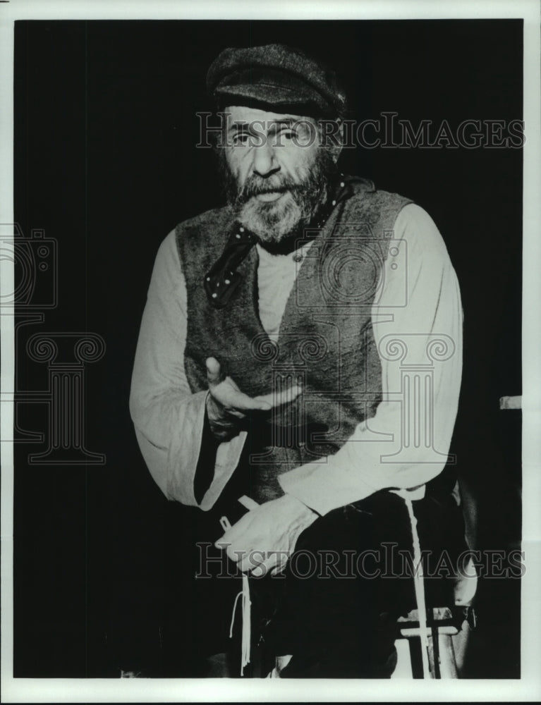 1987 Press Photo &quot;Fiddler on the Roof&quot; National Touring Company Play Scene- Historic Images