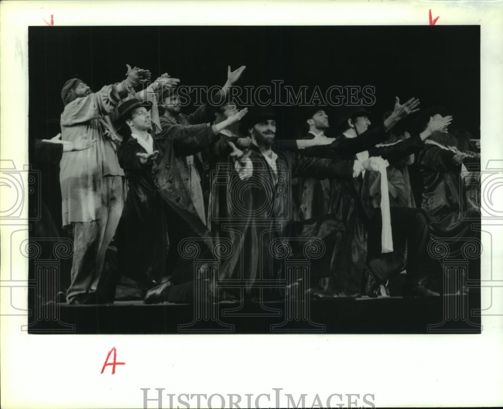 1993 Press Photo &quot;The Wedding Dance&quot; scene from &quot;Fiddler on the Roof&quot; musical- Historic Images