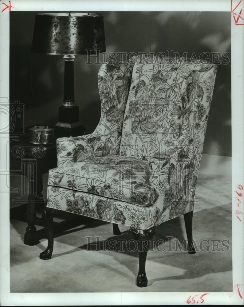 1980 Press Photo Example of a wing chair from the 18th century - hcp03856- Historic Images