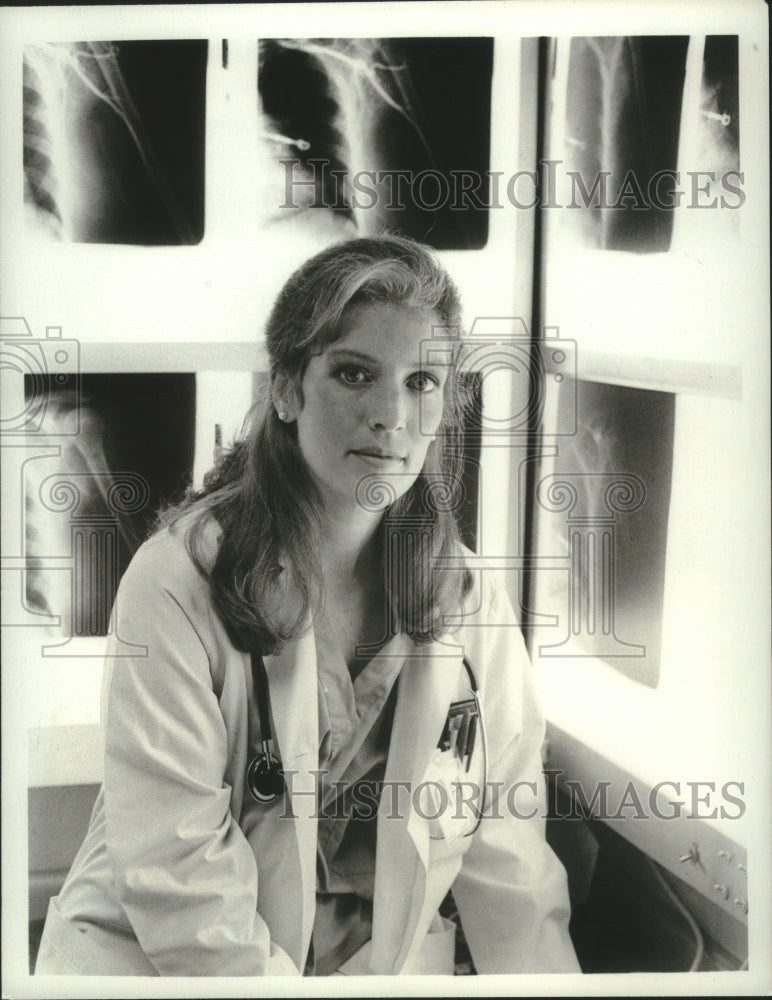 1986 Press Photo Patricia Kalember acts in &quot;Kay O&#39;Brien&quot; series - hcp05176- Historic Images