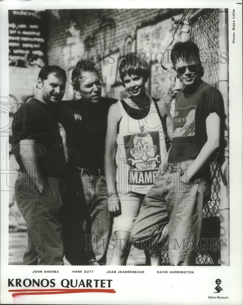 1992 Press Photo Members of &quot;Kronos Quartet&quot;. - hcp05226- Historic Images