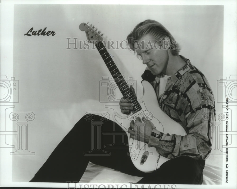 1995 Press Photo Luther Rada of rhythm &amp; blues band Luther &amp; the Healers.- Historic Images