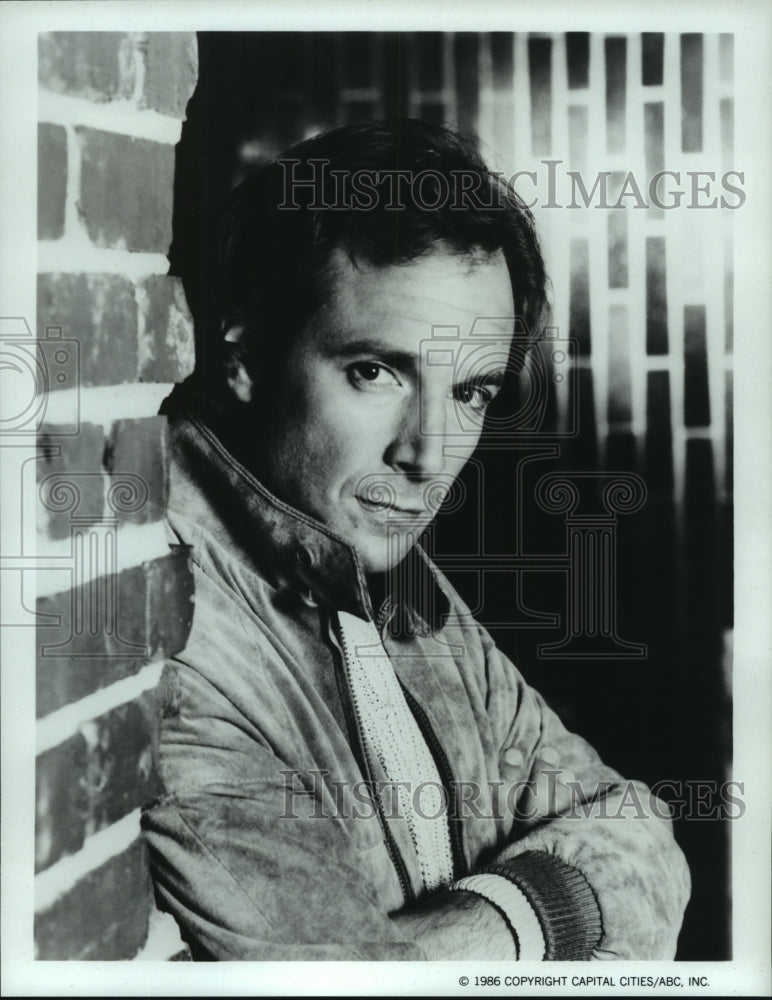 1986 Press Photo Robert Desiderio stars in &quot;Heart of the City&quot; series- Historic Images