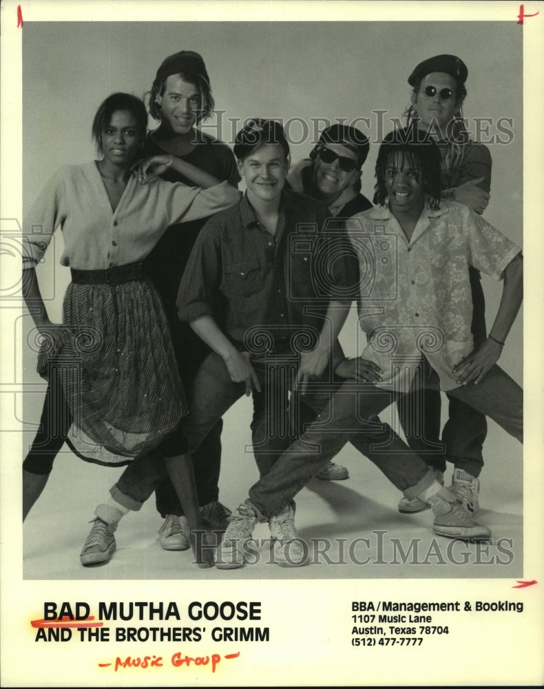 1988 Press Photo Rock group "Bad Mutha Goose and the Brothers' Grimm."- Historic Images