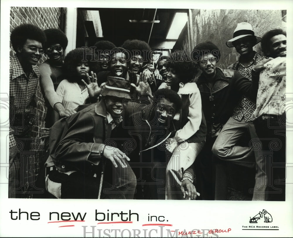 1995 Press Photo Members of the music group The New Birth inc. - hcp06762- Historic Images