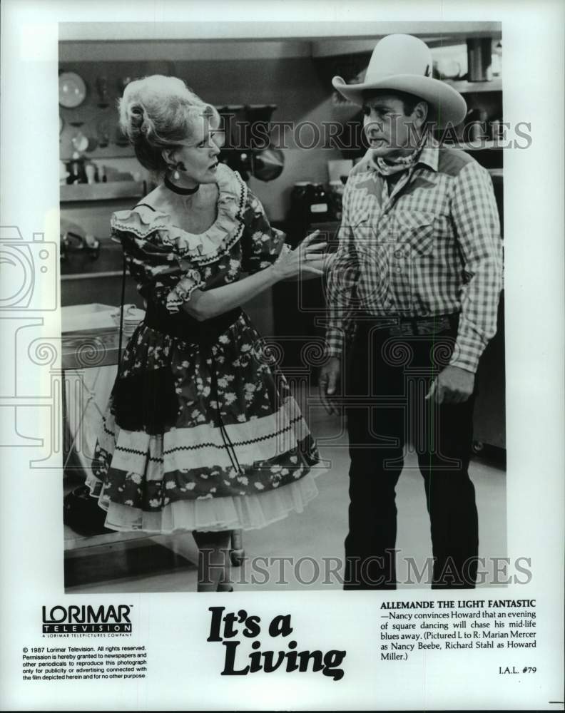 1987 Press Photo Marian Mercer, Richard Stahl in scene from &quot;It&#39;s a Living&quot;- Historic Images