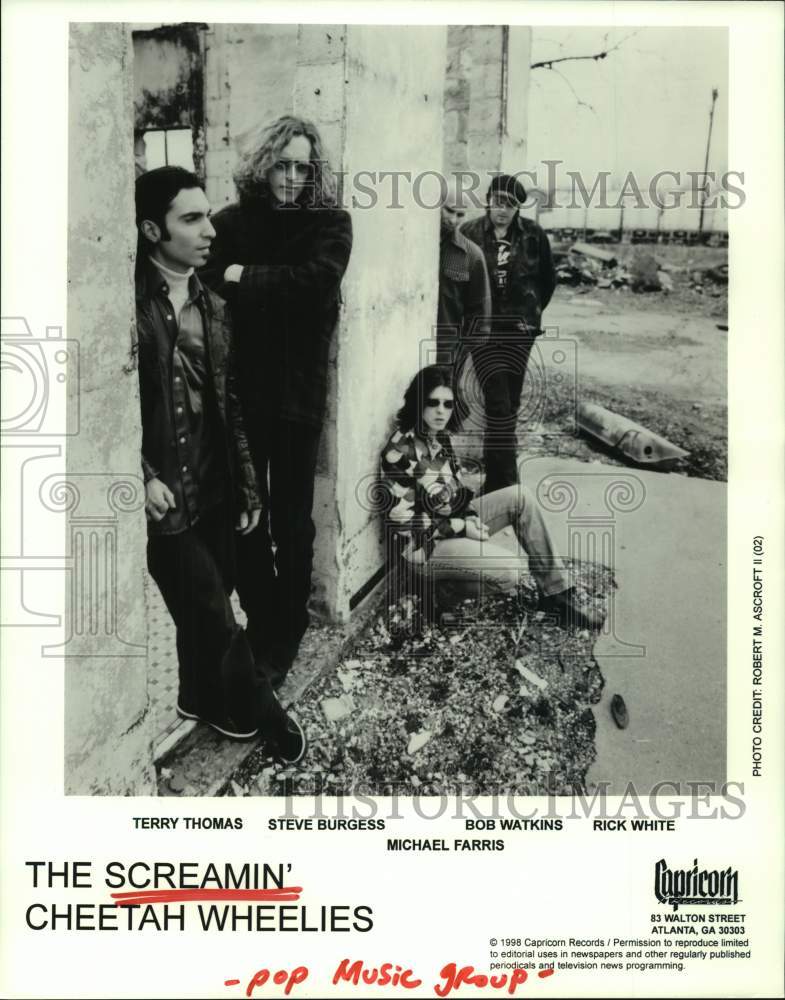 1998 Press Photo Members of the Pop Music group &quot;The Screemin&#39; Cheetah Wheelies&quot;- Historic Images