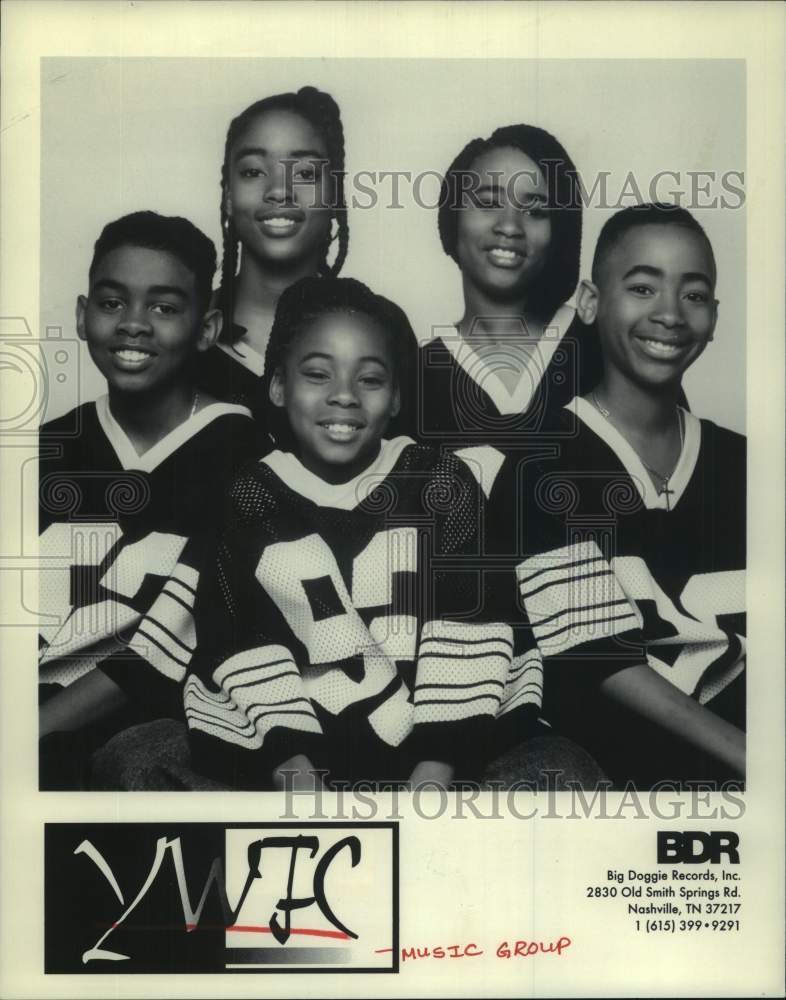 1995 Press Photo Music group &quot;YWFC&quot;. - hcp10616- Historic Images