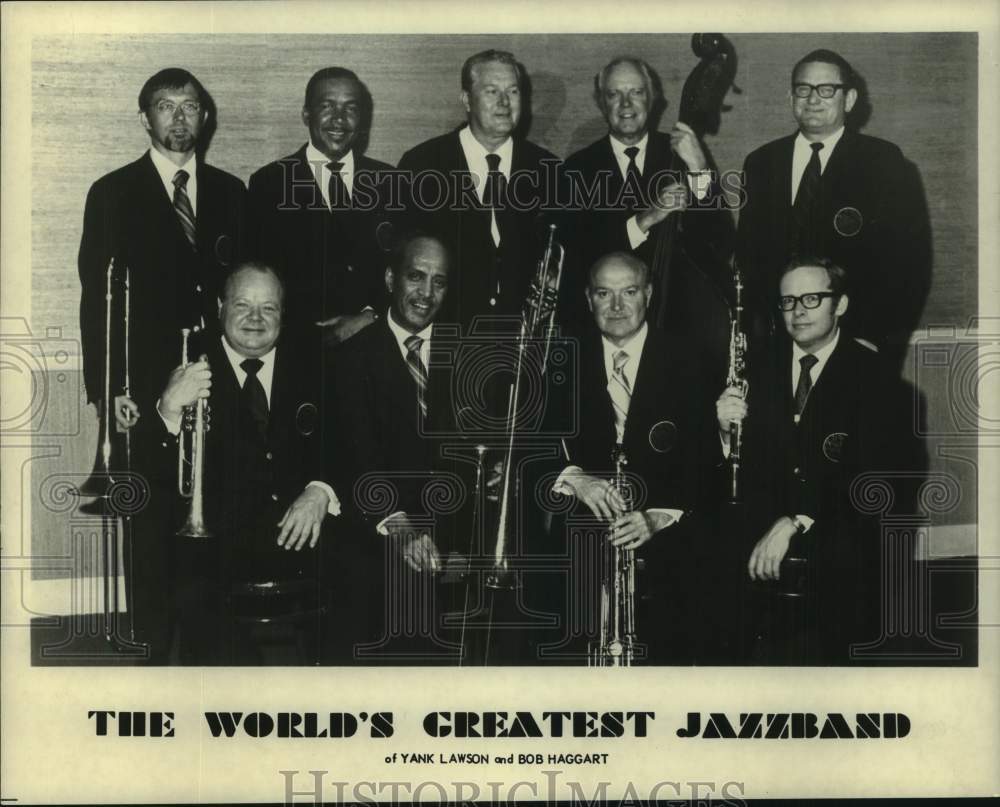 1972 Press Photo Members of the music group The World&#39;s Greatest Jazz Band - Historic Images