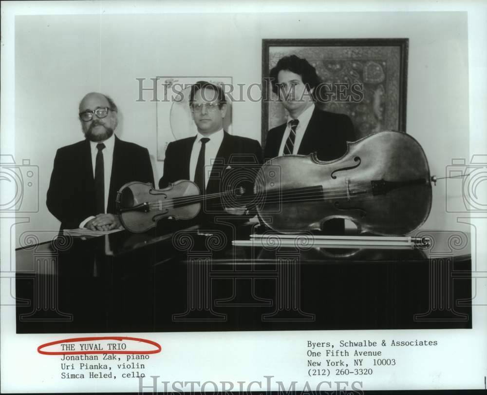 1990 Press Photo Members of the music group The Yuval Trio - hcp11285- Historic Images